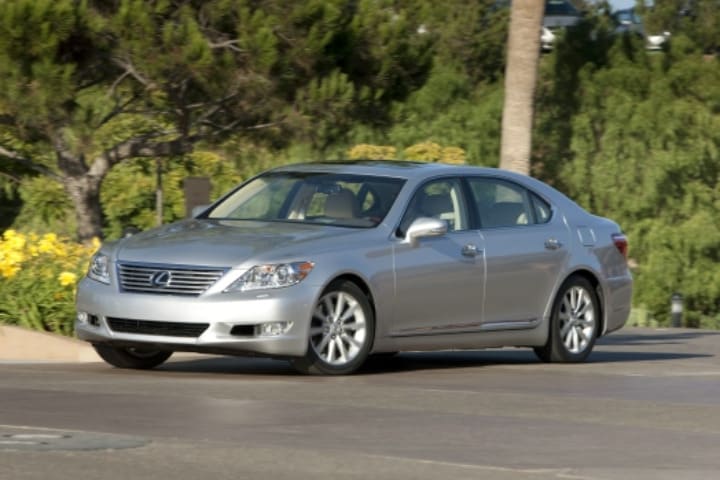 Lexus Recalls Certain LS 460 and 600h L Models