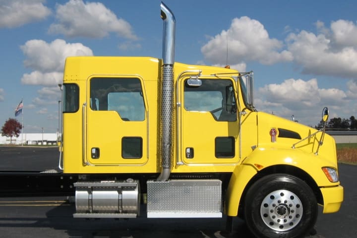 New Kenworth Medium-Duty Hybrid Crew Cab Conversion