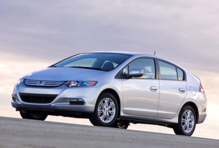 2010 Honda Insight EX Earns IIHS Top Safety Pick Award
