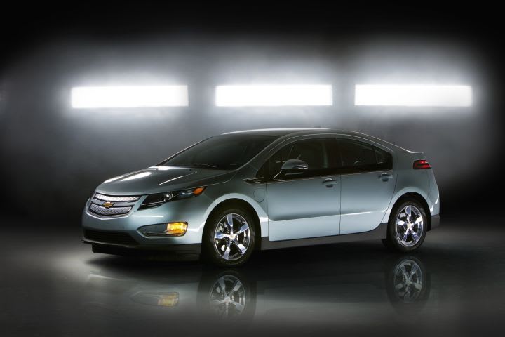 Motor Trend Names Chevrolet Volt 2011 Car of the Year