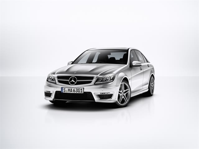 Mercedes-Benz C63 AMG Features New Design & Enhanced Technology