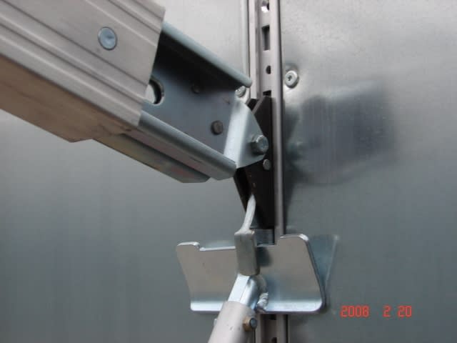 Steadymate Recreational Vehicle Tie-Downs and Hardware