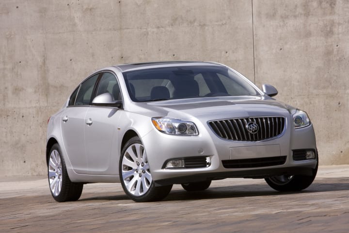 Buick Unveils 2011 Regal