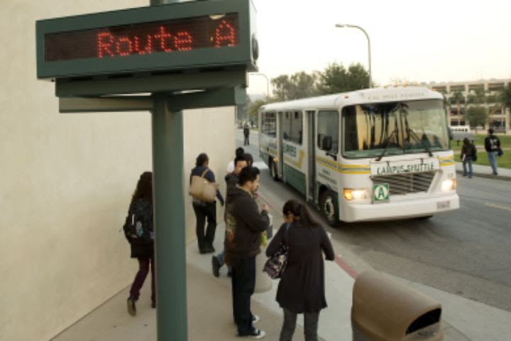 California campus unveils bus tracking system