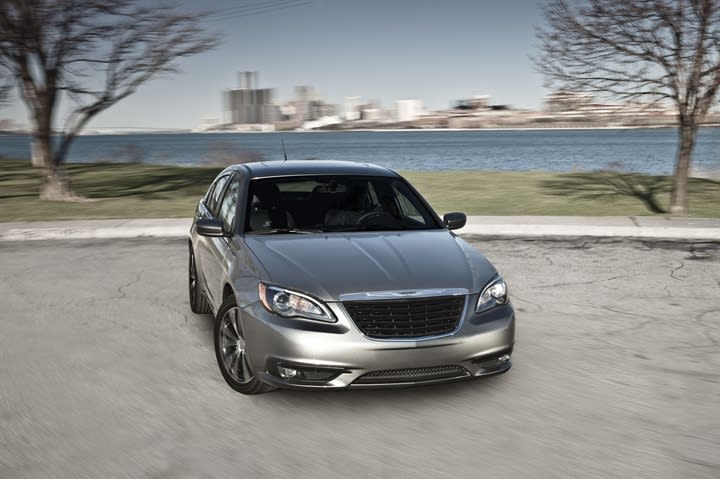 Chrysler Expands 200 Series With "S" Models