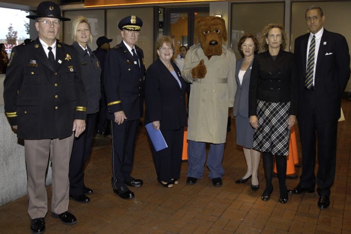 D.C. Metro partners with crime prevention groups