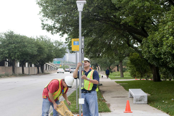 DART shelters, stops equipped with solar lighting