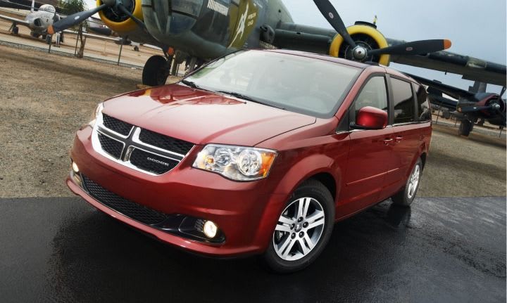 Chrysler Redesigns 2011 Dodge Grand Caravan