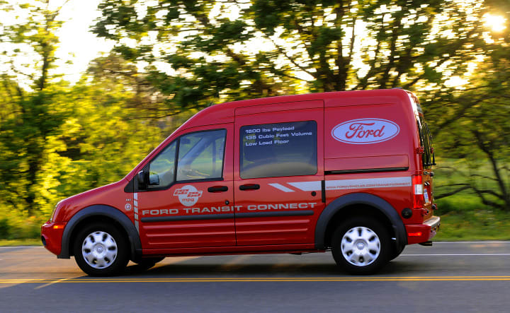 Ford Transit Connect Brings 22/25 City/Hwy MPG