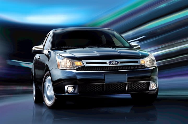 Ford Lists 12 Top Fuel-Efficient Vehicles in Lineup