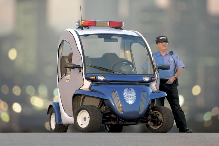 Pure Electric Vehicles Go to Work in Government Fleets