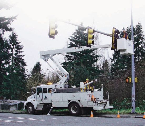 Northwest Agencies Partner to Purchase Hybrid Trucks