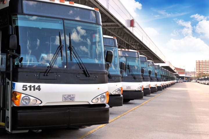 Houston Metro to roll out 20 MCI Commuters