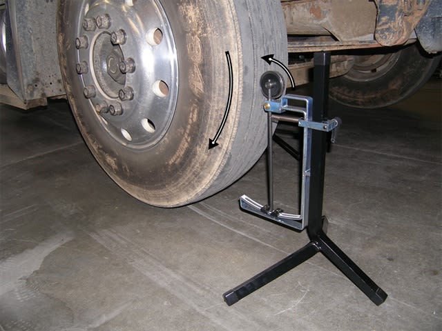 Tire Runout Gauge