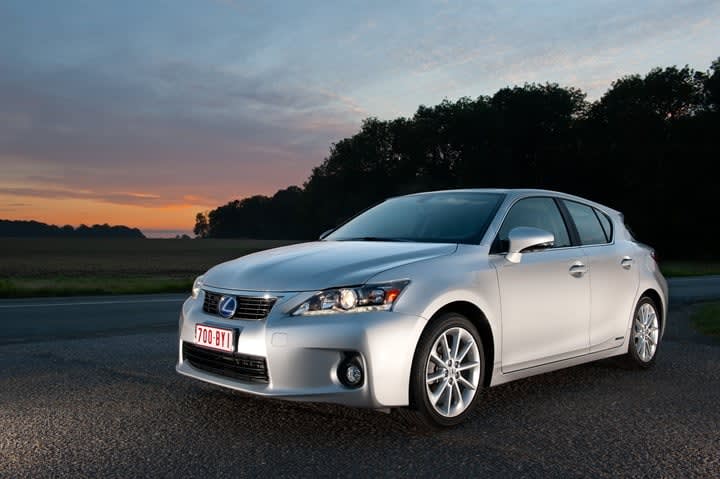 Lexus CT 200h Gets IIHS Top Safety Pick Award