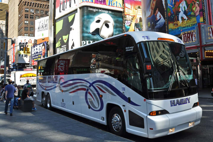 MCI delivers J4500 to Pa.