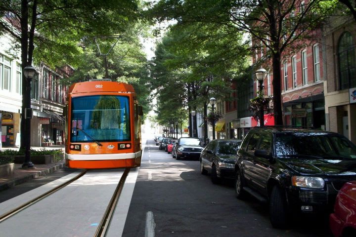 Streetcar Systems Ready for Resurgence and Hungry for Money