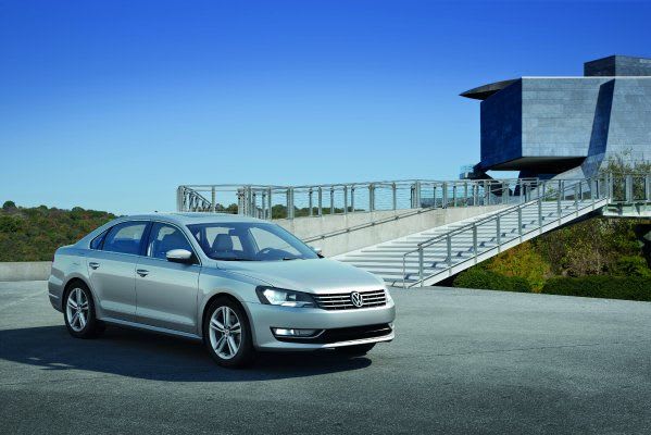 Volkswagen Reveals New 43 MPG Passat TDI for U.S. Market