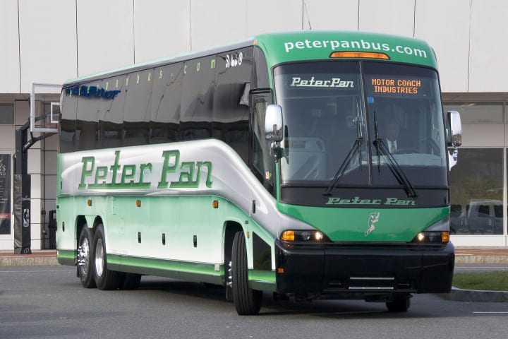 MCI delivers 30 coaches to Peter Pan
