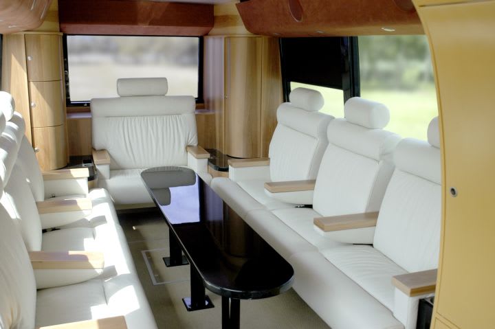 Samsung purchases Setra coaches