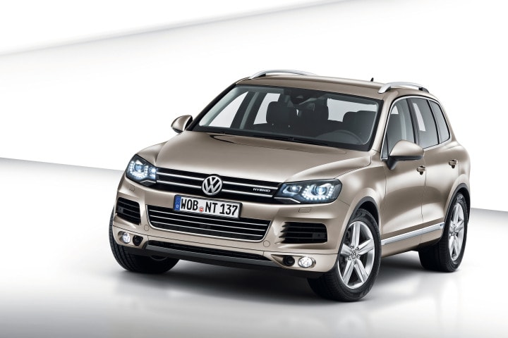 Volkswagen Showcases Second Generation Touareg