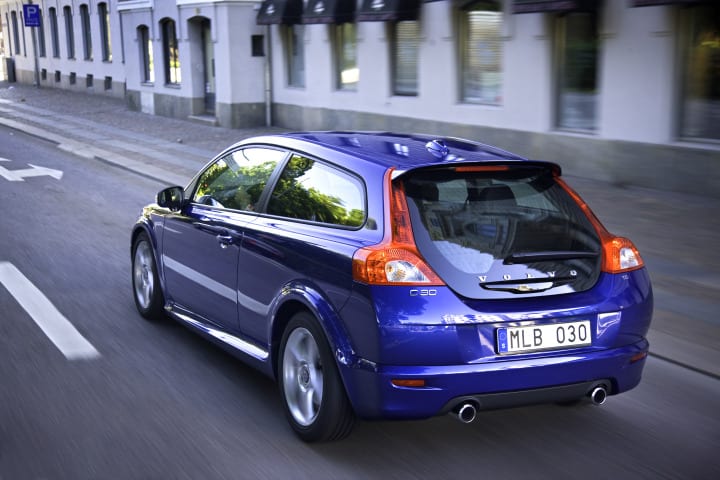 Volvo C30 Earns Top Safety Pick From IIHS