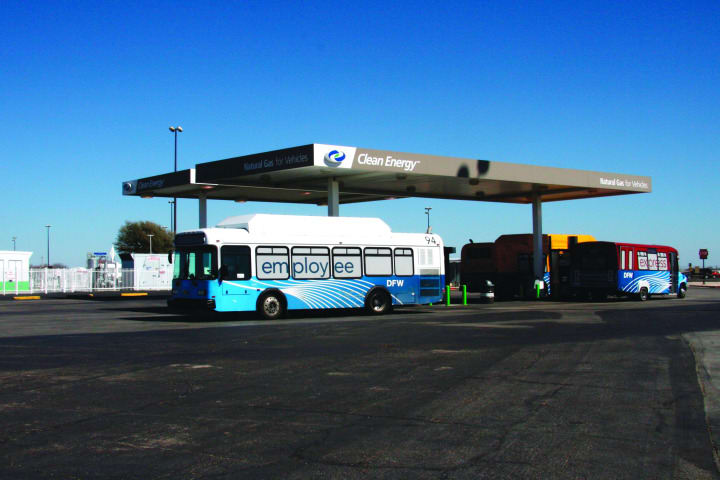 Shuttle Services Make Key Connections for DFW Airport