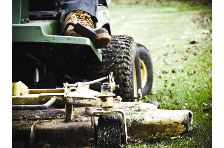 Keeping Grounds Maintenance Equipment in Top Shape