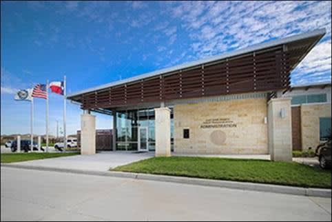 Texas' Fort Bend opens new LAN-designed public transit facility