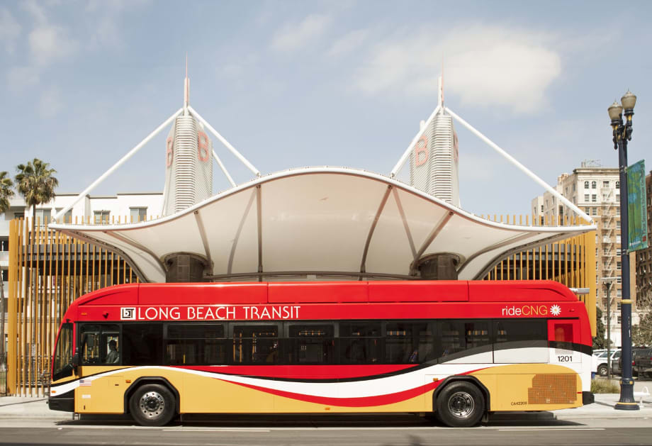 Calif.’s Long Beach Transit unveils CNG buses