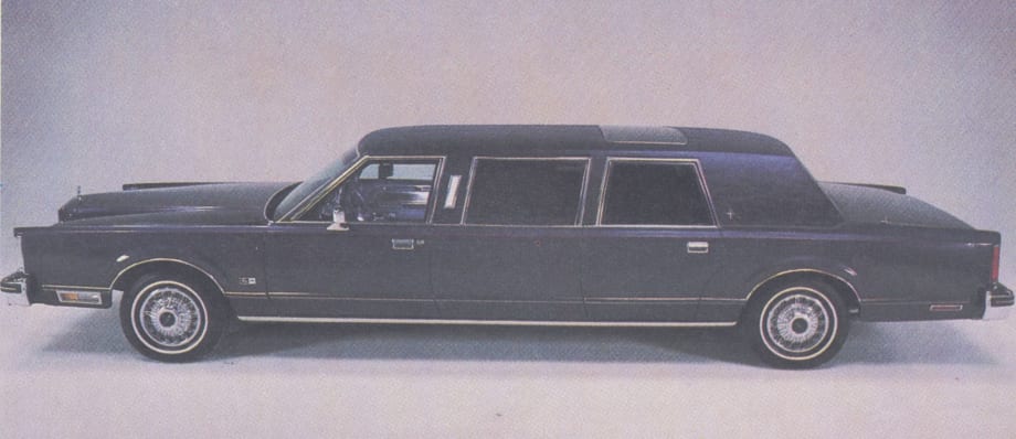 Executive Fleet Transporation: Limousines as a Corporate Tool