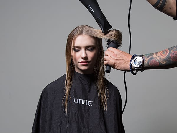 New Liquid Dust from Unite Delivers Volume, Texture and Hold
