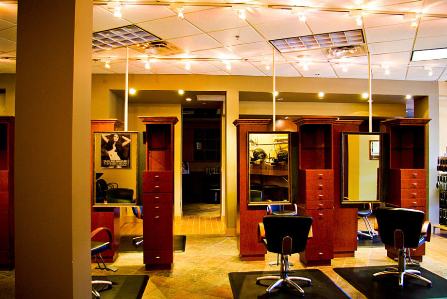 La Tierra Salon and Day Spa