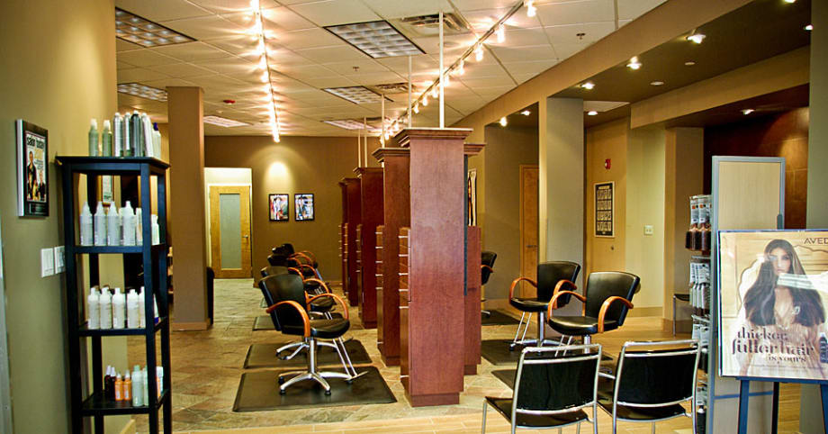 La Tierra Salon and Day Spa