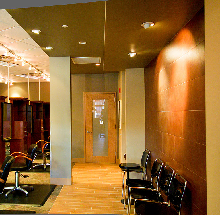 La Tierra Salon and Day Spa