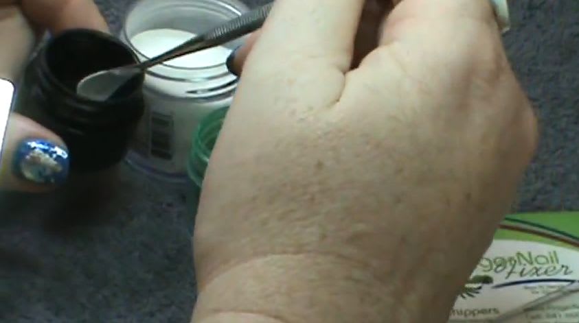 LaVaque Scoop/Spatula and Nail Art: FingerNailFixer Favorites