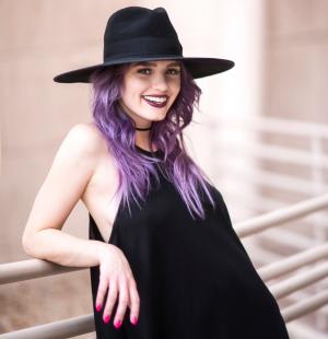VIDEO: Larisa Love's Favorite Photo and Video Apps