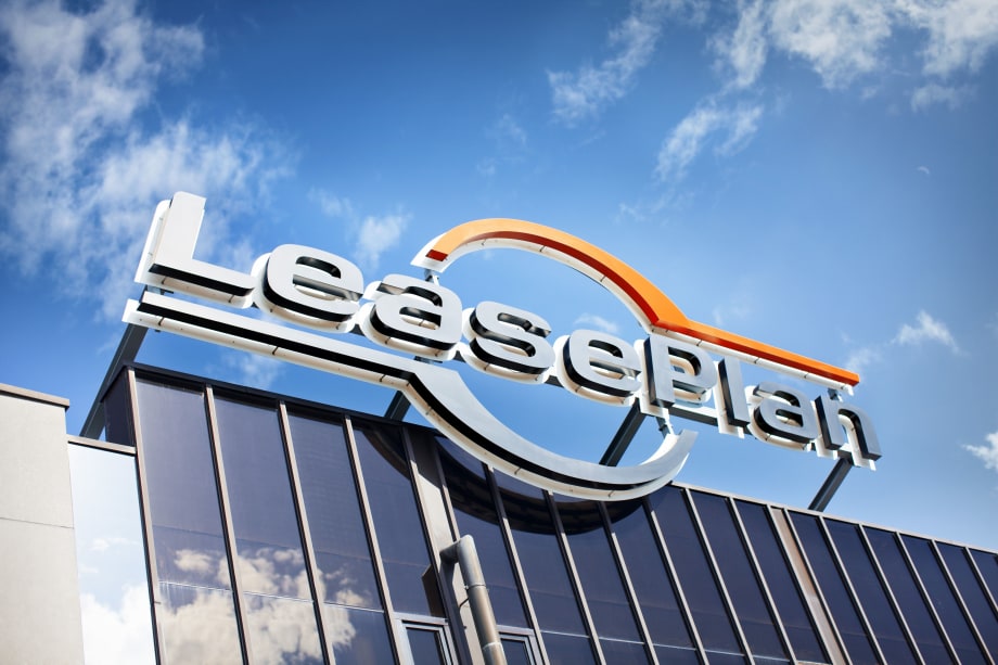 LeasePlan NV Appoints CEO, COO