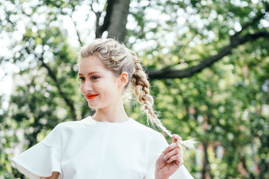 KMS' Lori Panarello Creates Braid Style for Lela Rose Spring 2018 Fashion Presentation