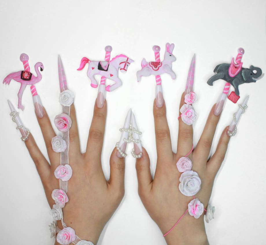 NTNA S.4 Ch.10 Carousel Nail Art (Liina)