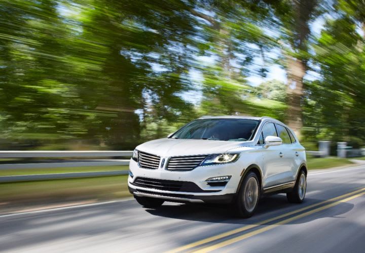 Lincoln Unveils 2015 MKC Compact SUV