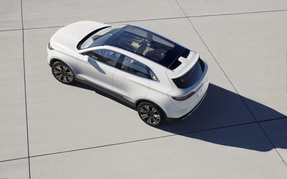 Lincoln Debuts MKC Concept