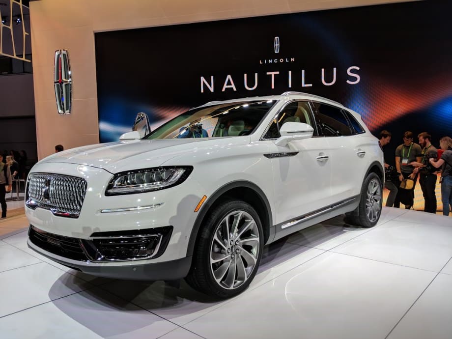 Lincoln Unveils Nautilus SUV, Vehicle Subscription Pilot