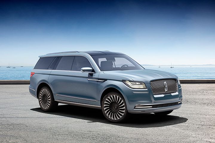Lincoln's Navigator Concept Emphasizes 'Quiet Luxury'