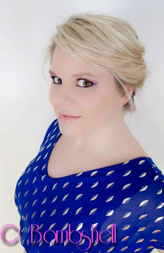 Lindsay Pizzuti Collection