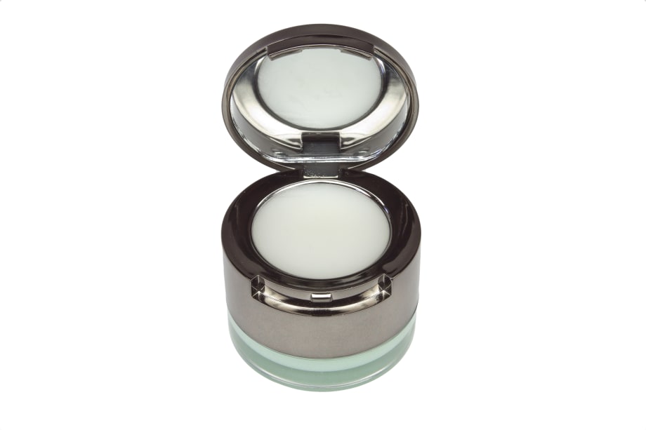 9 Winterproof Face Products