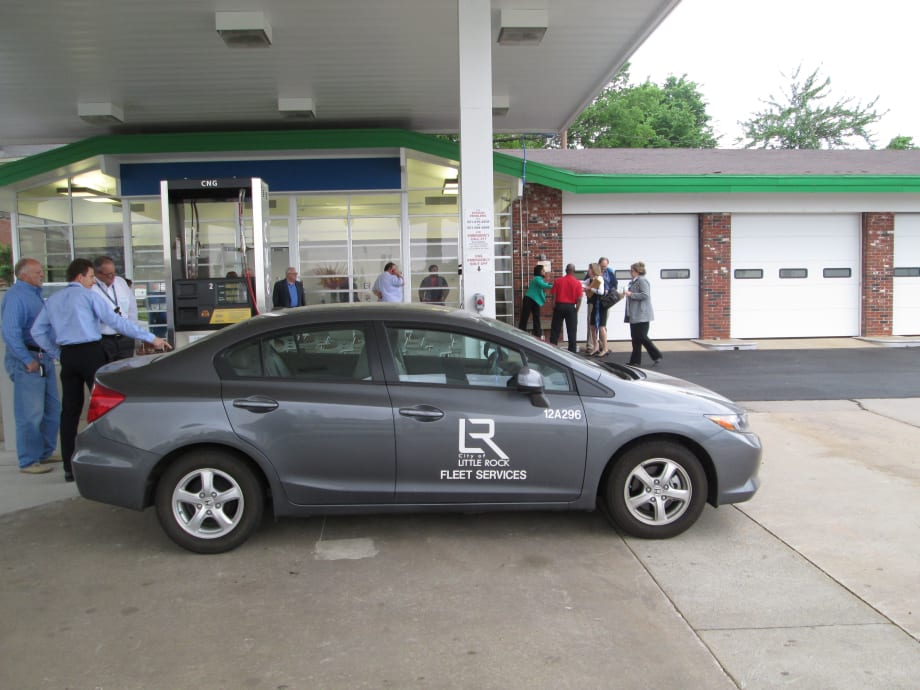 Ark. City Opens CNG Fueling Station