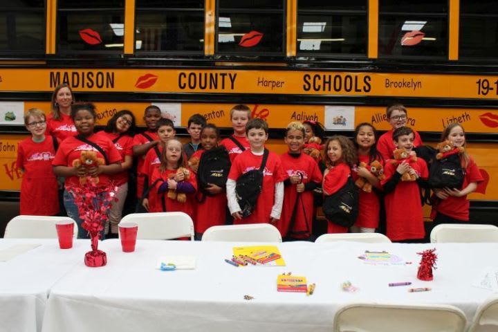 American School Bus Council to Launch 2019 Love the Bus Campaign