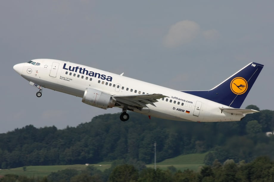 Sixt Extends Partnership with Lufthansa Airlines