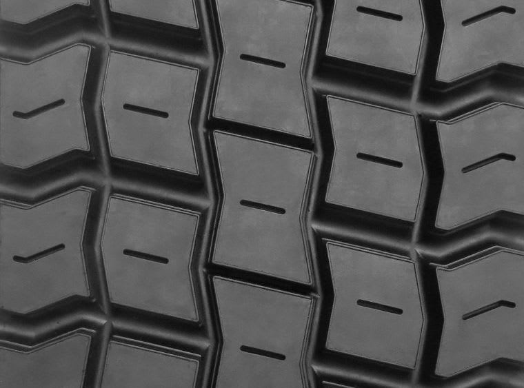 Lug Traction Drive Retread